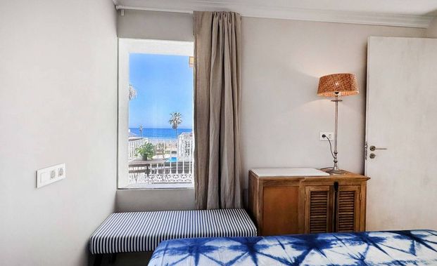 3 bedroom luxury Townhouse for rent in San Pedro de Alcántara, Andalusia - Photo 1