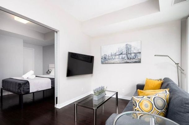 For Lease - 12 York Street Unit# 4701, Toronto, Ontario - Photo 1