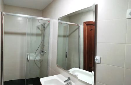 Calle del General Ricardos, Madrid, Community of Madrid 28025 - Photo 4