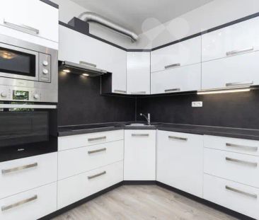 Pronájem bytu 2+kk, balkon, Praha- Hlubočepy - Photo 4