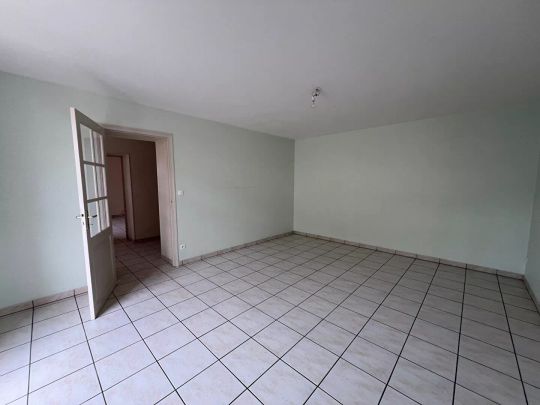 Maison à louer à LUTHENAY UXELOUP - Photo 1