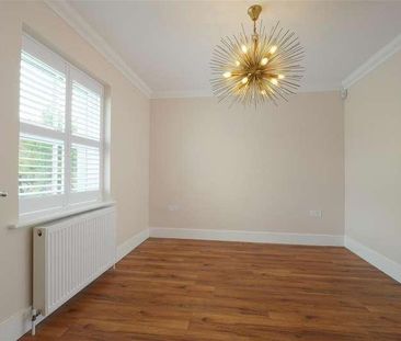 St Pauls Court, Lynstead, ME9 - Photo 4