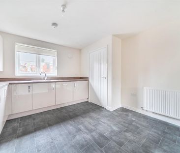 3 bedroom end of terrace house to rent - Photo 6