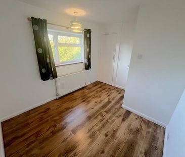 High View Road, Guildford, Surrey, GU2 - Photo 5