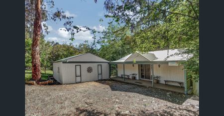 Fully Furnished Retreat - Photo 2