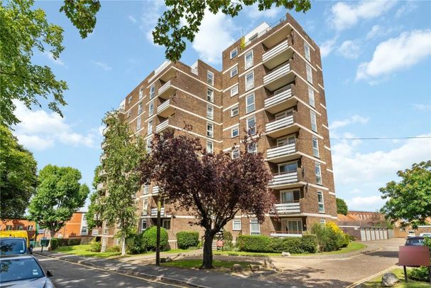 Manor Park Road - Photo 1