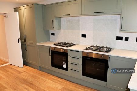 7 bedroom terraced house to rent - Photo 4