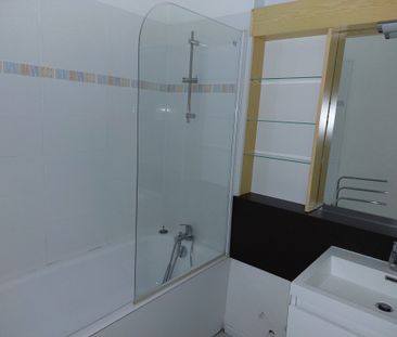 Location Appartement 2 pièces 47m² DIEPPE 76200 - Photo 4