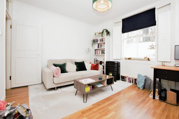 1 bedroom flat to rent - Photo 1