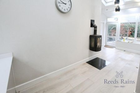 3 bedroom bungalow to rent - Photo 3