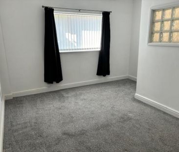 1 bedroom Flat To Let - Photo 6