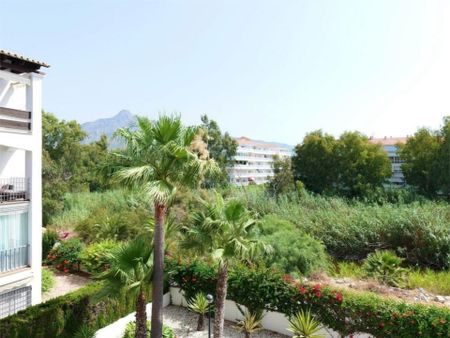 Piso de alquiler en Arrabal la Medina, 2b, Puerto Banús - Photo 2