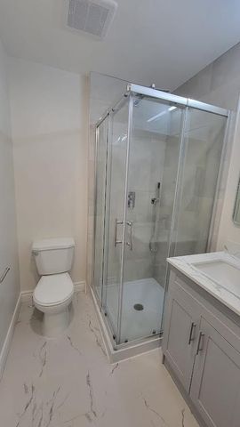 For Lease - 83 Thickson Road, Whitby, Ontario - Photo 5