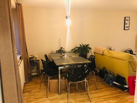 3 bedroom terraced house to rent - Photo 2