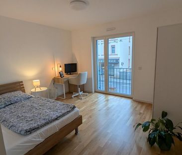 Möblierte 5 Zimmer Wohnung mit 2 Bädern und vollständiger Küche - Foto 6