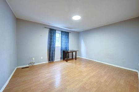 For Lease - 62 Courville Coach Way, Toronto, Ontario - Photo 2