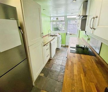 Pantygraigwen Road, Pontypridd, CF37 - Photo 1