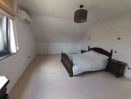 Appartement te huur - Foto 3