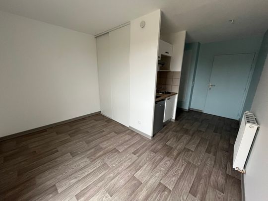 Location Appartement 1 pièce 18m² FRANQUEVILLE ST PIERRE 76520 - Photo 1