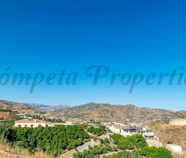Country Property in Algarrobo-Costa, Close to the beach - Photo 4