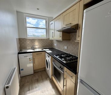 Pittville Crescent, Cheltenham - Photo 1