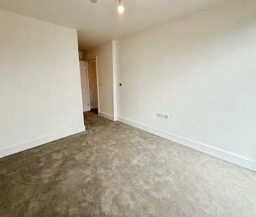 Burnt Mill, Harlow - Photo 6