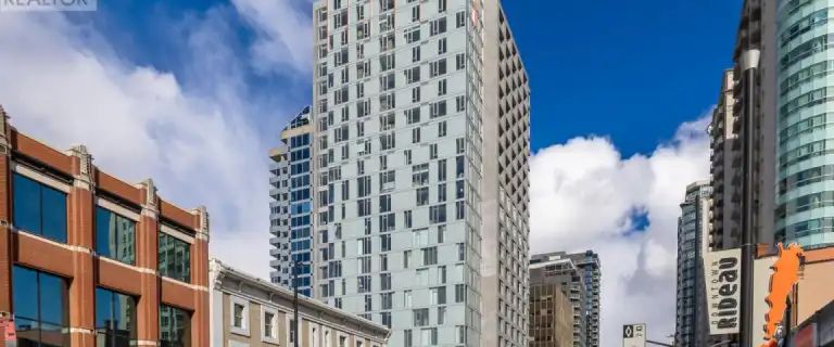 2104 - 199 RIDEAU STREET | 2104 - 199 RIDEAU STREET, Ottawa - Photo 1