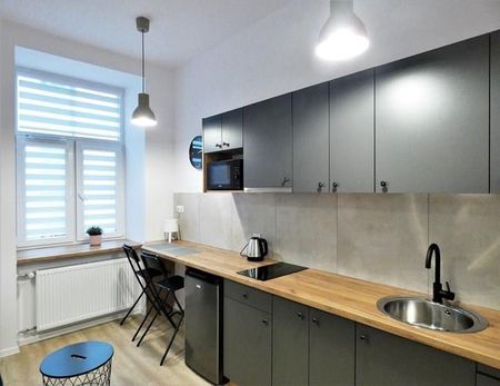 Łódź Łódź-Śródmieście, Piotrkowska - Photo 3