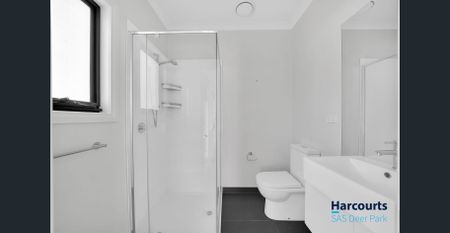 Spacious 4-Bedroom Family Home in Prime Sunshine North Location - Photo 5