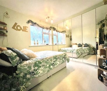 Bastion Road, London, SE2 0RH - Photo 4