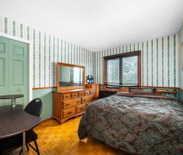 114 Rue Guy - Photo 1