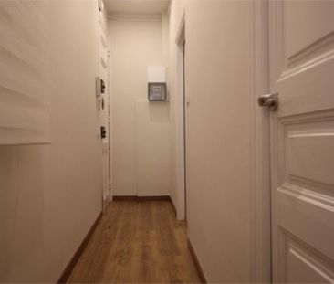 Piso de alquiler en Carrer del Doctor Martí Julià, 73, La Torrassa - Photo 2