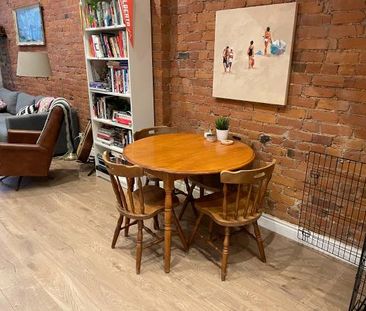 Luxury Brownstone Loft with exposed brick - Photo 1