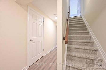 For Lease - 635 Clearbrook Drive, Barrhaven, Ontario - Photo 3