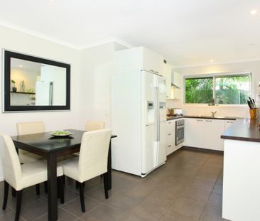 168 Ron Penhaligon Way, Robina - Photo 2