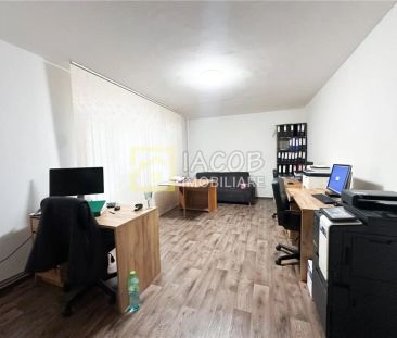 Garsoniera de inchiriat – ideala pentru birou | Zona Colegiului „Gheorghe Vrănceanu”, Bacău - Fotografie 1