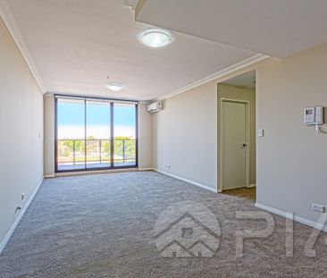 Modern 1 bedroom apartment close to amenities for lease - Photo 4