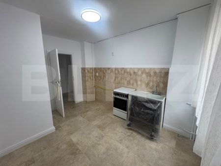 Apartament 2 camere, 54 mp, zona Ultracentrala - Photo 3