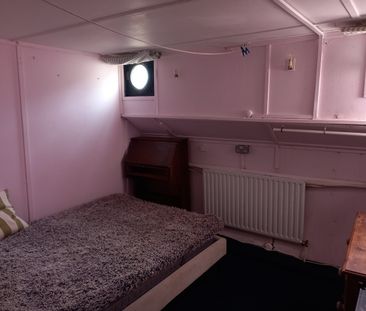 Room in a Shared House, The Hollows, TW8 - Photo 1