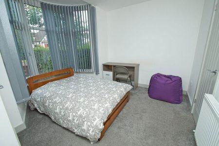 8 bedroom house to rent - Photo 4