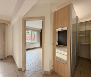 Appartement te huur - Foto 2