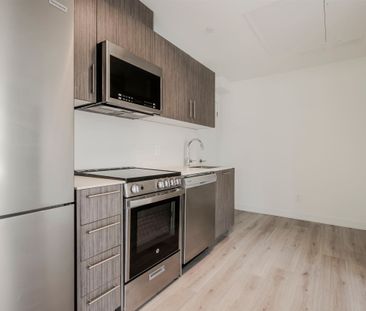 For Lease - 35-861 Sheppard Avenue Unit# Mainfloor, Toronto, Ontario - Photo 6