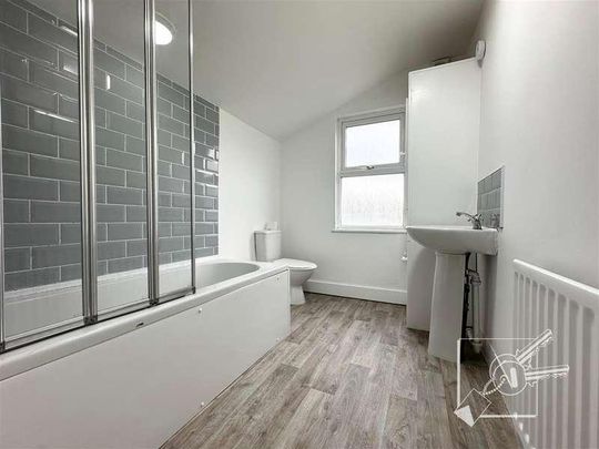 All Saints Road, Gravesend, DA11 - Photo 1