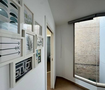 5 room luxury Apartment for rent in Valencia - Photo 3