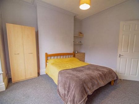 4 bedroom house share to rent - Photo 4