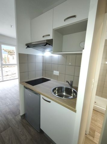 Location Appartement 1 pièce 18m² FRANQUEVILLE ST PIERRE 76520 - Photo 5