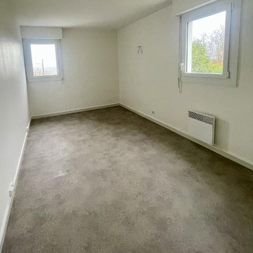 SAINT PIERRE D'IRUBE - LE BASTE - T3 VIDE à louer de 3 pièce(s) sur 64 m² - Photo 1