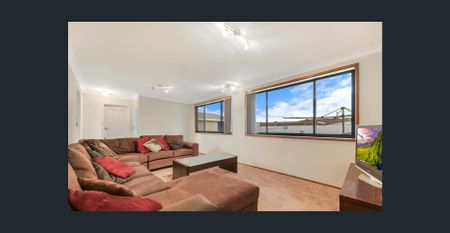 Stunning Family Home - Photo 4