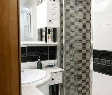 Carrer de Rius i Carrió, L'Hospitalet de Llobregat, Catalonia 08904 - Photo 6