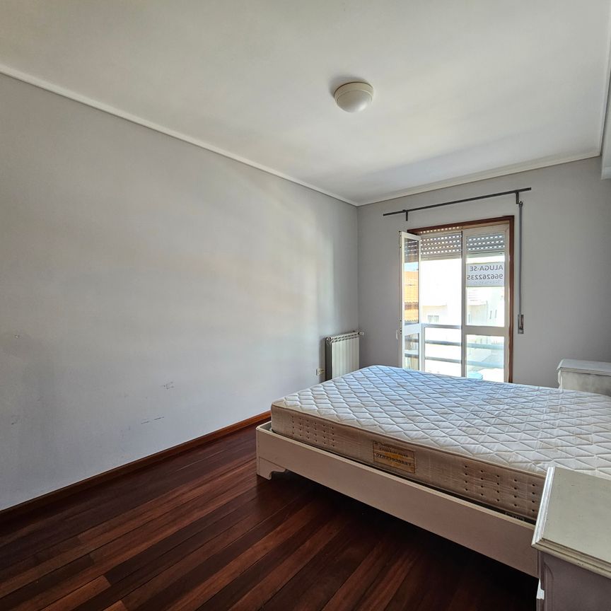 3 bedroom flat with garage located in Forca, Aveiro! - Photo 1